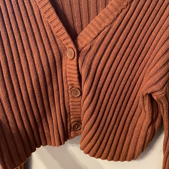 American Eagle cropped brown v-neck sweater casual 70s vintage women size L - Picture 3 of 5